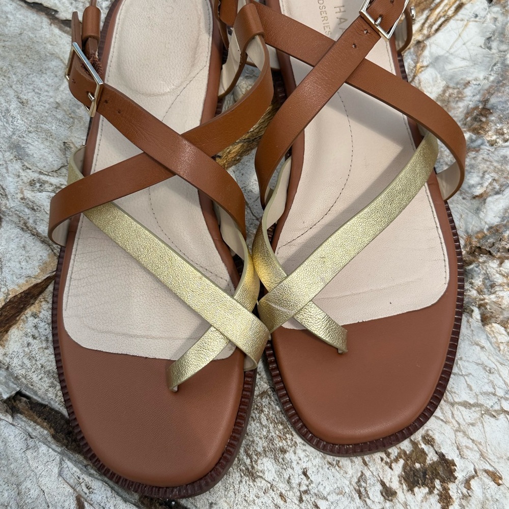 ColeHaan grand series women’s tan and gold strappy sandal. Size 6B.